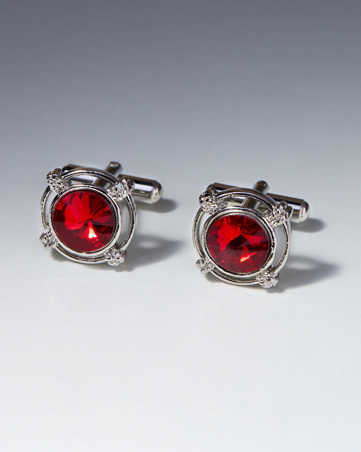 The Mariner Executive Cufflinks — Ruby-Red Crystal & Nautical Rope Frame